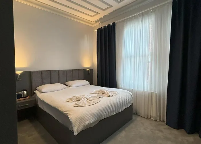 Lighthouse Hotell Istanbul