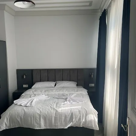 Lighthouse איסטמבול